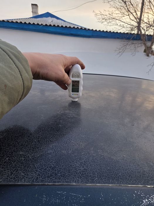 Продам машину мерседес 210