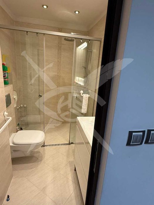 Дава се под наем Тристаен апартамент в София, Полигона - 117 кв.м за 1000 € - Снимка #10