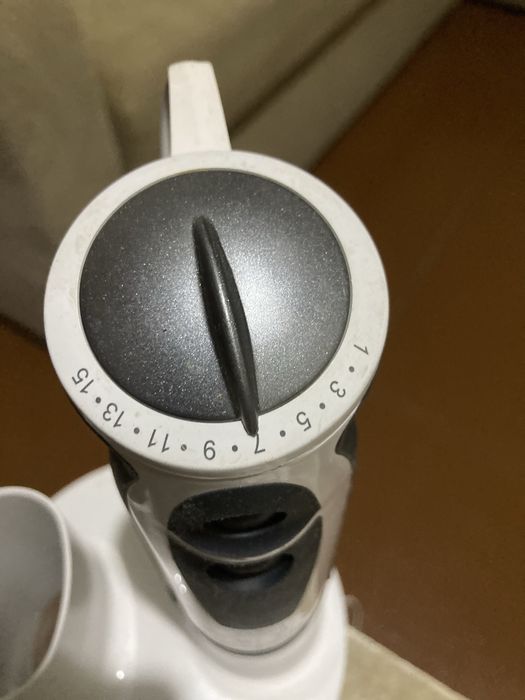 Продаю блендер Браун