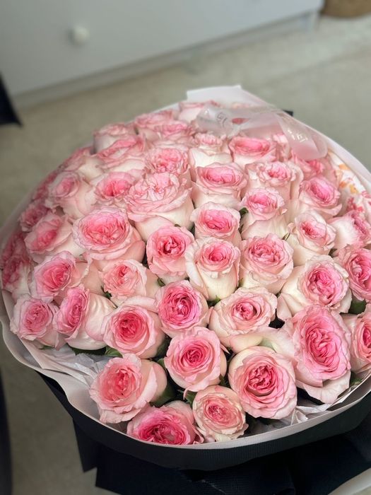 продается пионовидные розы Актау