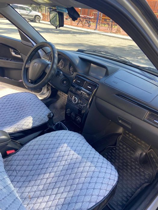 Продам приору Lada 21705