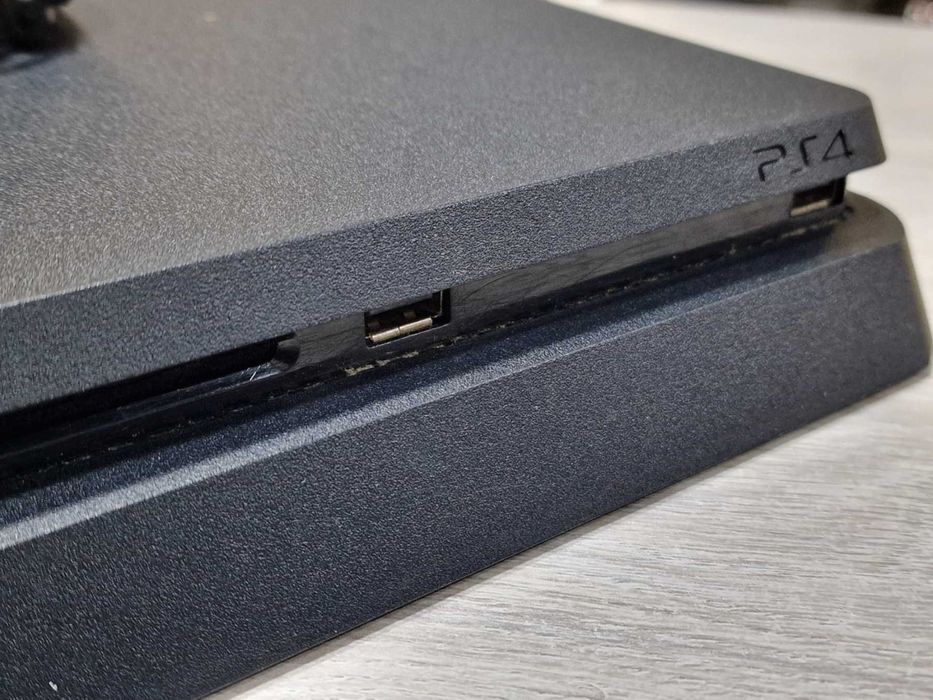 PS4 Slim 500gb без джойстик