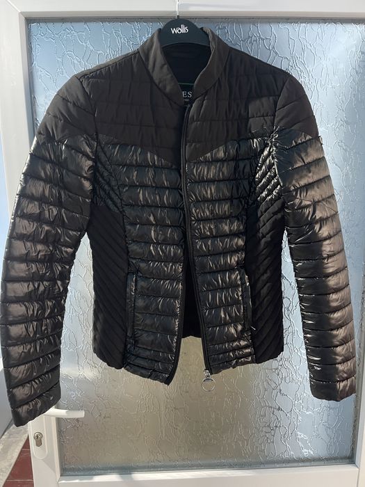 Geaca Guess marimea M