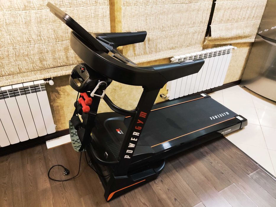 PowerGym 565MI Беговая дорожка