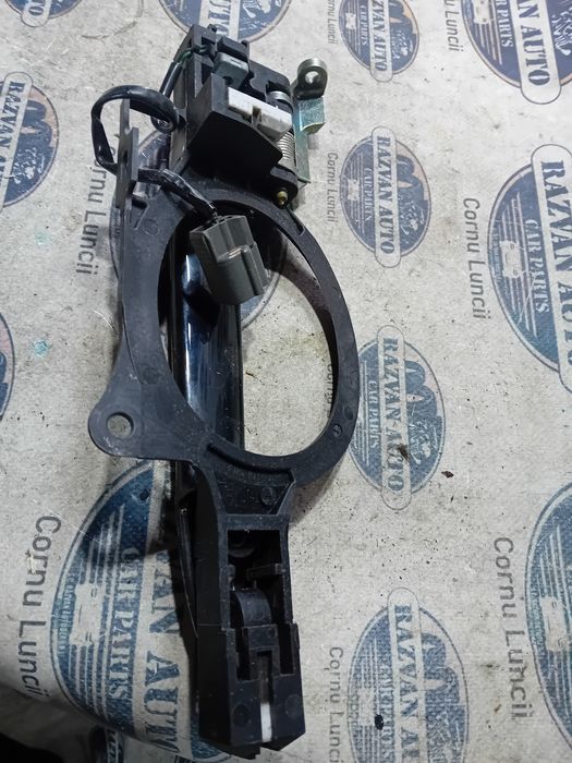 maner exterior stanga fata  mitsubishi asx 2012