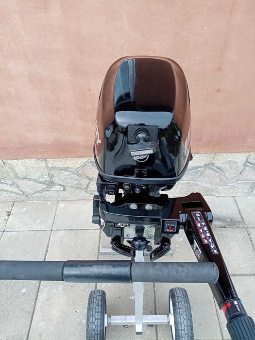 извънбордов двигател MERCURY 9.9 HP