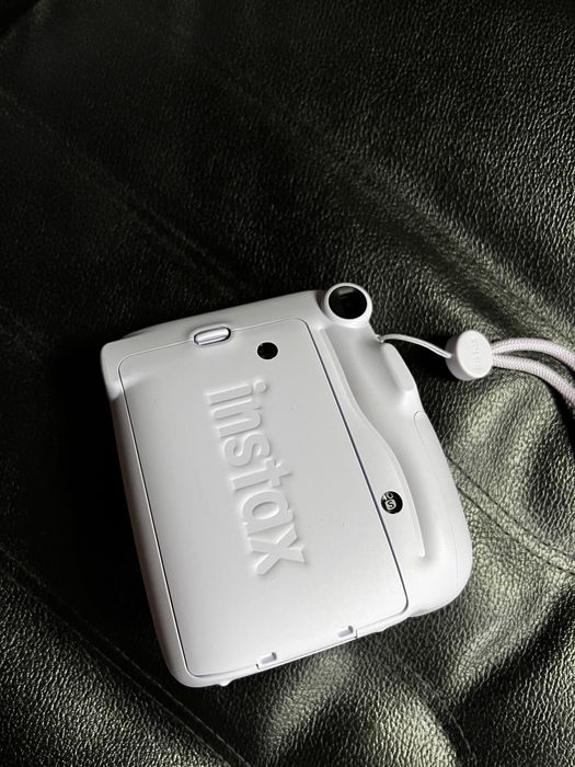 Instax mini 11 б/у