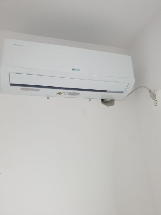 Montaj Aer Condiționat, Service, Reparații și Încărcare Freon