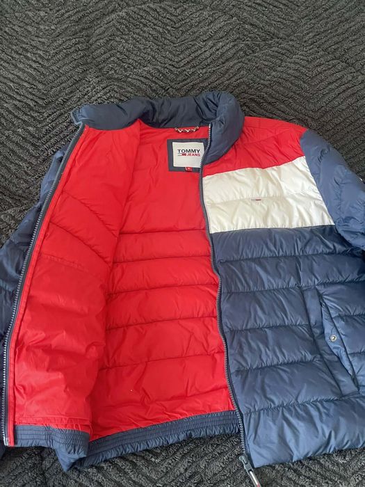 Geaca Tommy jeans originala model rar .