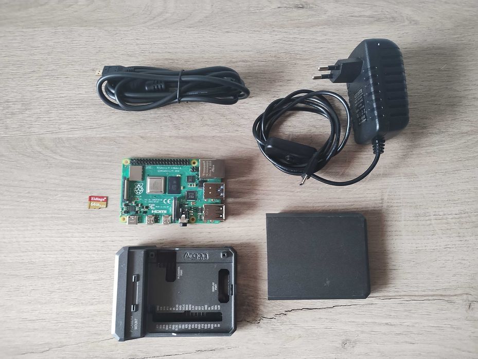 Mini PC Raspberry Pi 4B 2GB с Neo Argon Case 64GB MicroSD