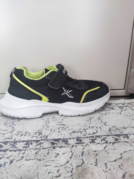 Кроссовки kinetix