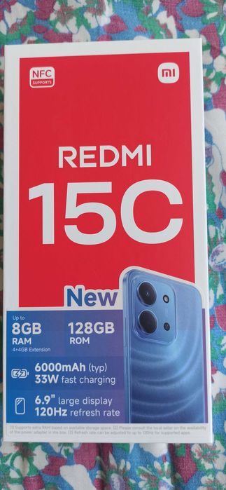 Продавам два комплекта Xiaomi Redmi 15C. И външна батерия 10000mAh