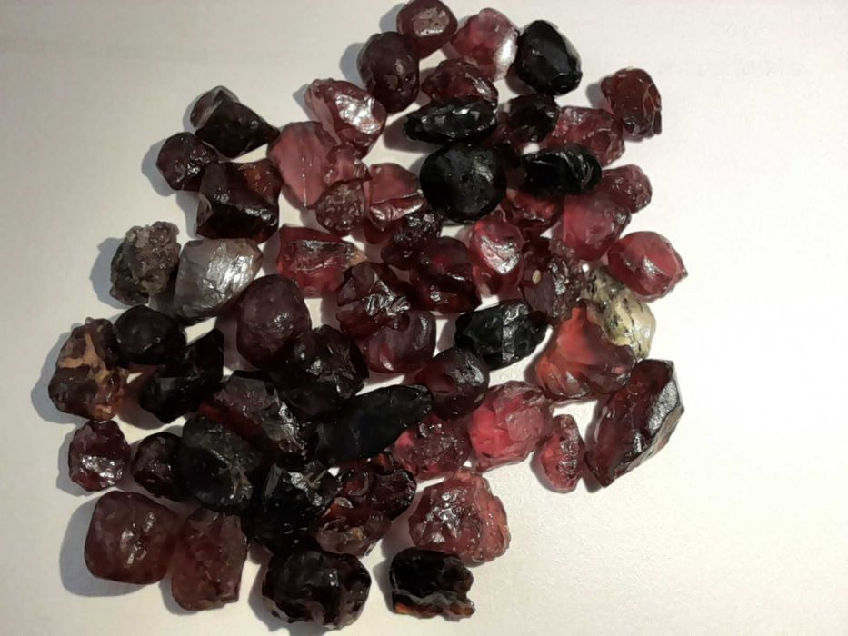 гранат алмандин 44,10 карата