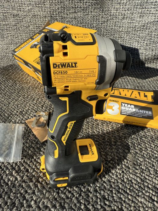 DeWalt DCF850N impact bit