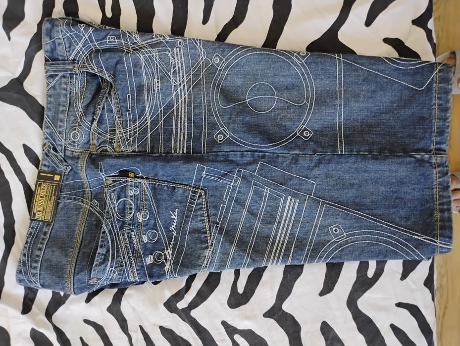 Маркови дрешки само тук