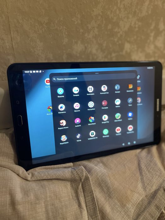 Продам планшет Samsung