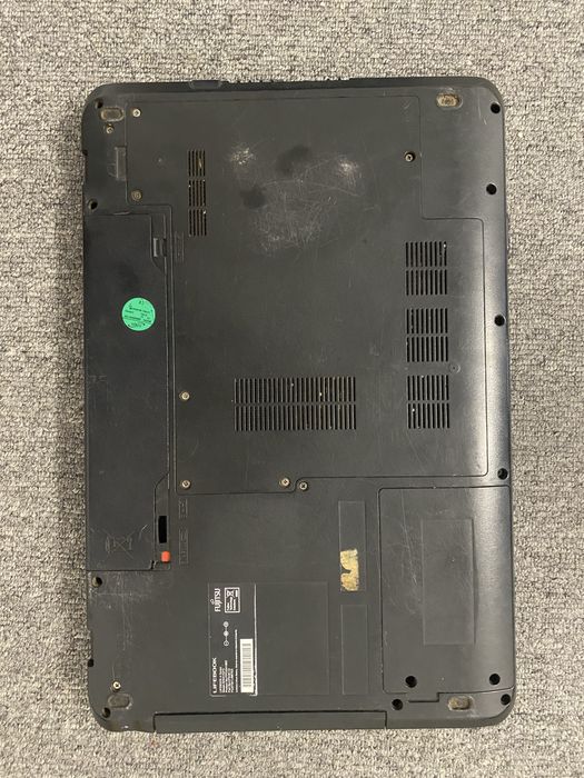 Ноутбуки на запчасти