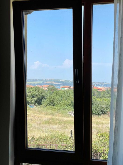 Продава се Тристаен апартамент в Обзор - 110 кв.м за 964 €/кв.м - Снимка #1