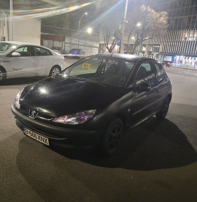 Vând Peugeot 206 coupe 1.4 diesel