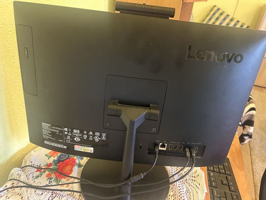 Lenovo v530 i3 all in one