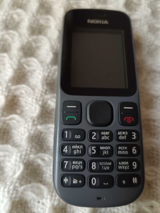 Продавам изгодно 2 мобилни телефона Nokia 60 euro, напълно запазени. Nokia 700 с камера 5 мегапиксела -30евро. Другият Nokia е без камера.