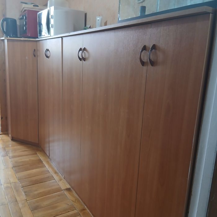 Продам шкаф б/у в хорошем состоянии