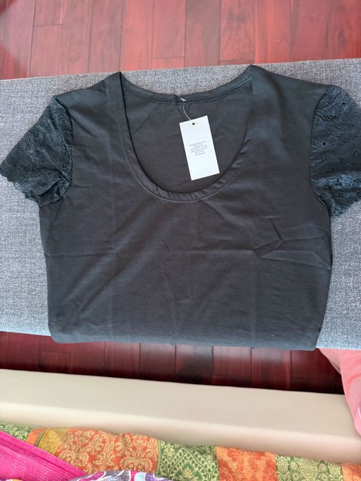 Памучно боди размер XL. Ново.