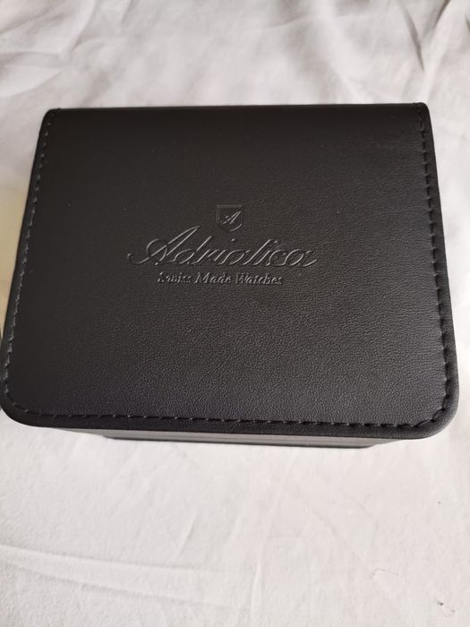 Ручные часы  Adriatica,  Swiss Made Watcbes