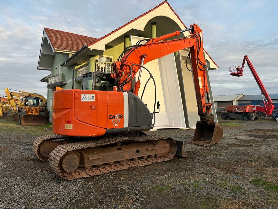 Excavator pe senile cu Lama, Hitachi ZX 135US-3, 14 Tone, 2011