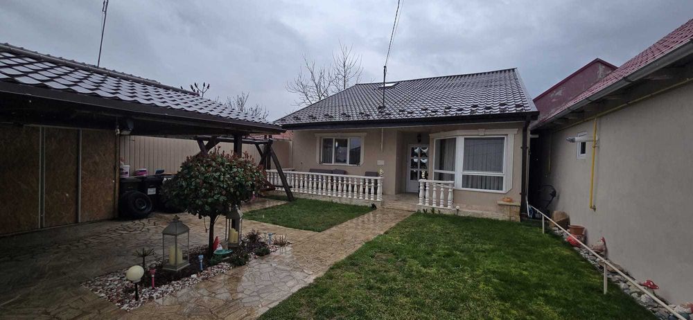 Inchizriez casa 120m2 Oradea