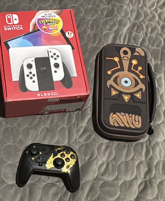 Nintendo Switch O-led + 2 Jocuri + Controler Pro Monster Hunter Rise+ Hardcase Zelda