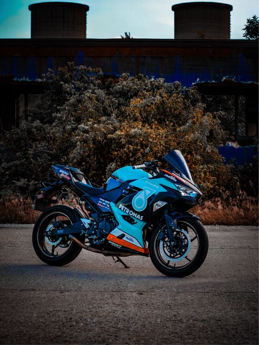 Kawasaki ninja 400