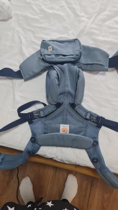 Marsupiu ergobaby 360