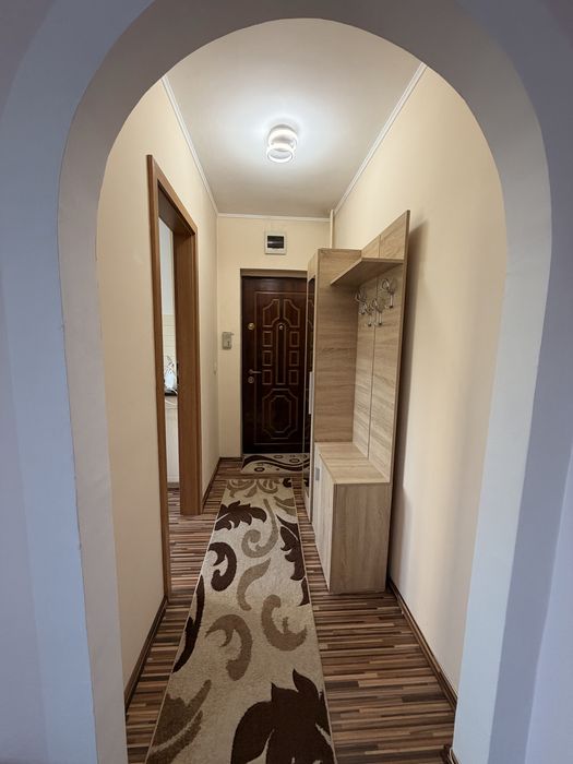 Inchiriez apartament 2 camere Calea Iuliu Maniu, Podgoria