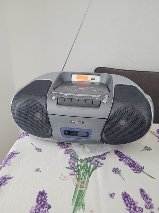 Radio cd mp3 Panasonic funcțional