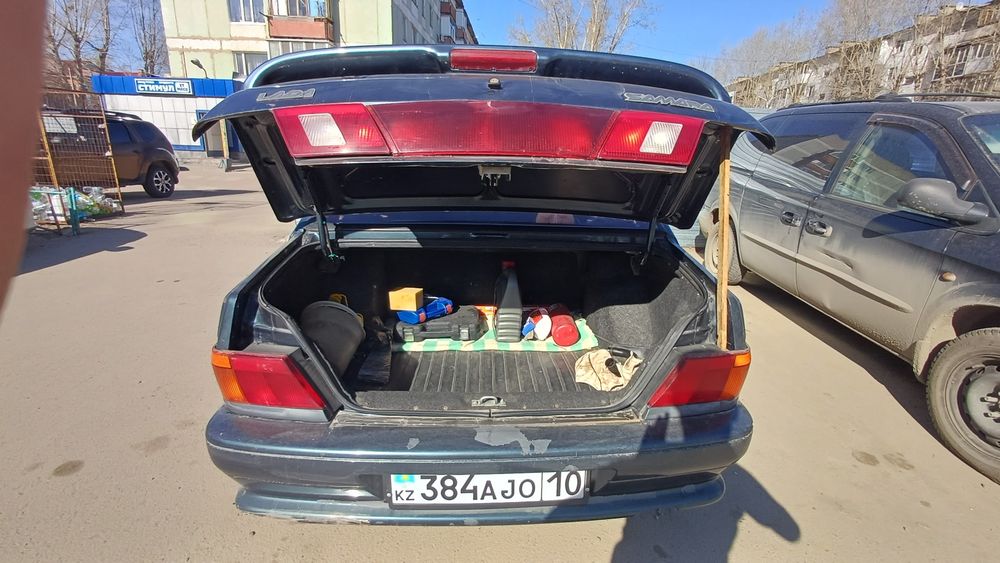 Продам машину ваз 2115