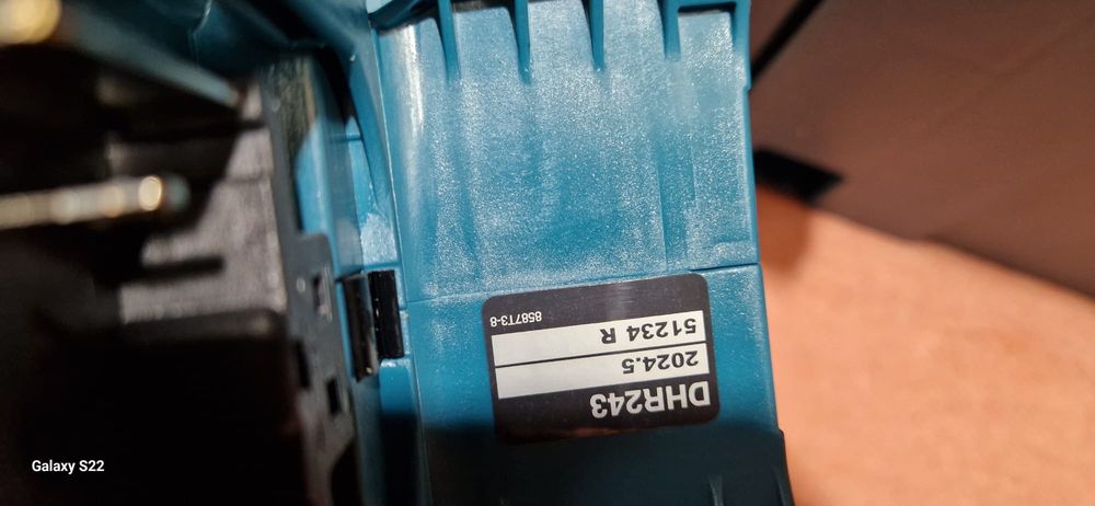 Makita rotopercutor pe acumulator