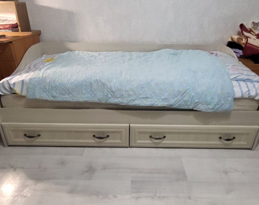 Продам детскую кровать