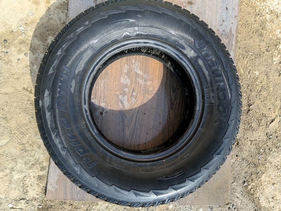 Покрышка зимние 265/70R16