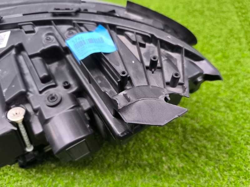 Фара LED Mercedes E W213 прав. (б/у)