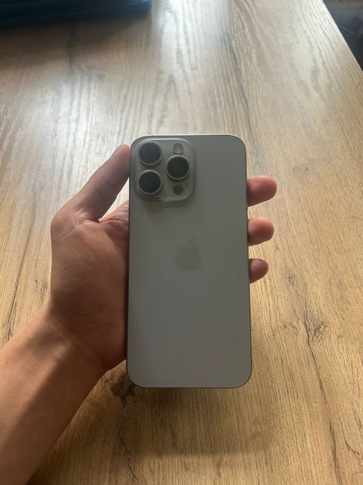iPhone 15 pro max 512