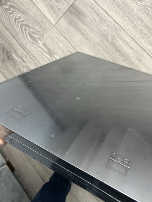 Ramă tricou expozitie