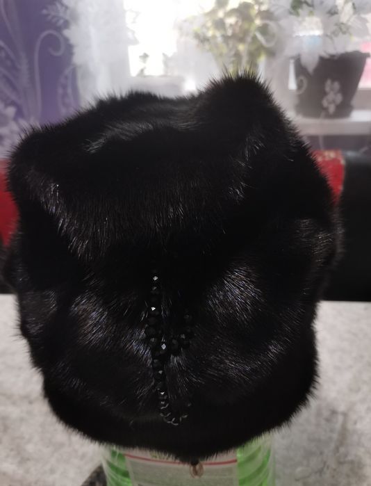 Продам норковую шапку