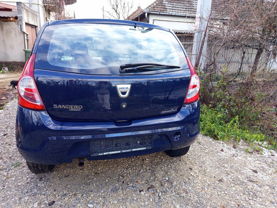 Vând Dacia Sandero