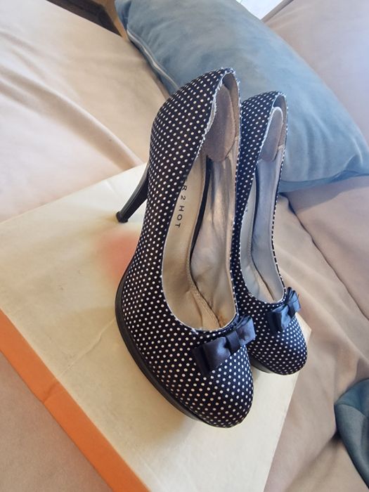 Модни обувки 36 номер