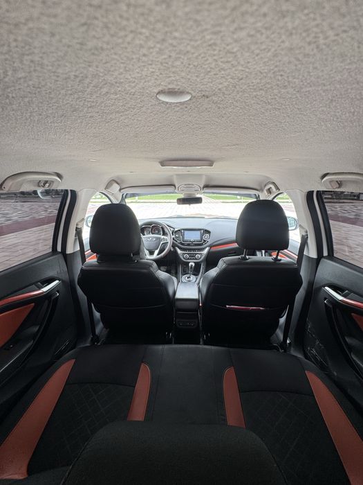 SROCHNA SOTILADI.  Lada vesta cross eng full pozitsiya.