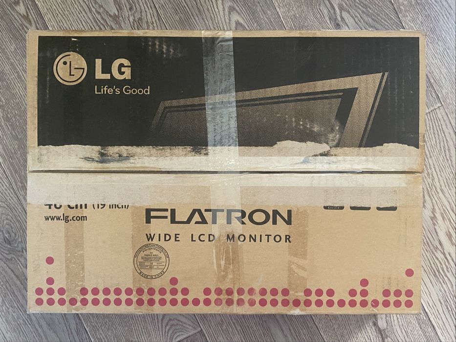 Монитор LG W1942S (48cm)