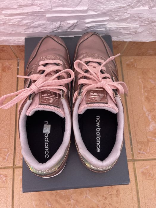 Adidași New Balance WL373GA2