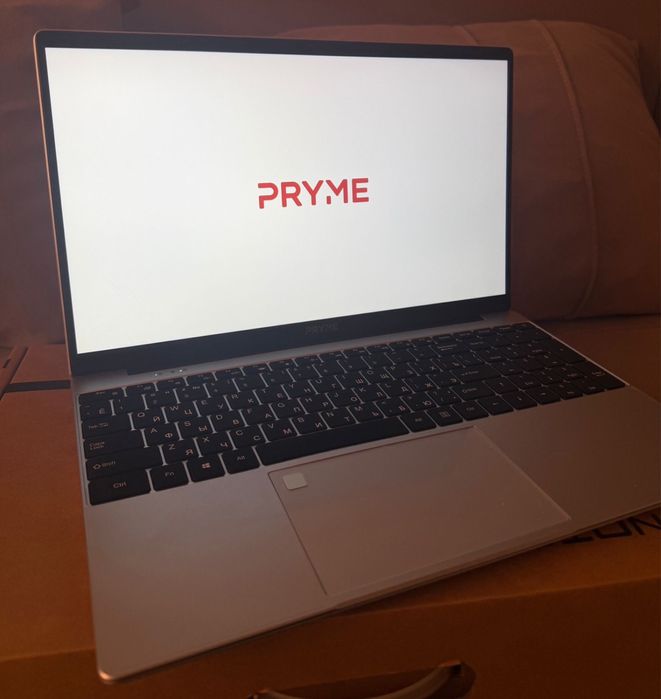 Ноутбук pryme почти новый. Оригинал все документы имеется.