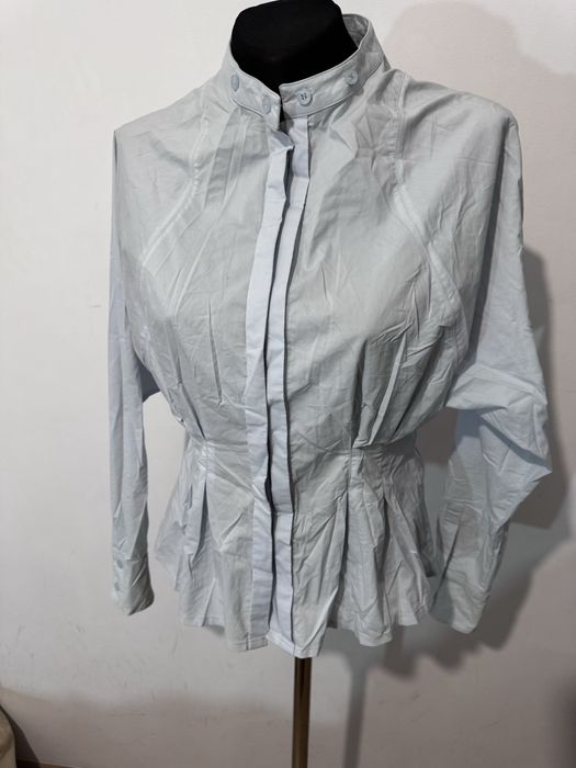 Рубашка блузка голубая